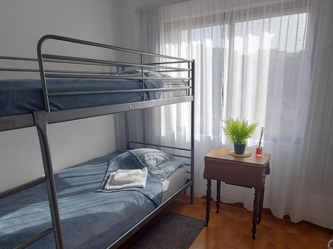 Sol Marina Apartment Салоу Екстер'єр фото